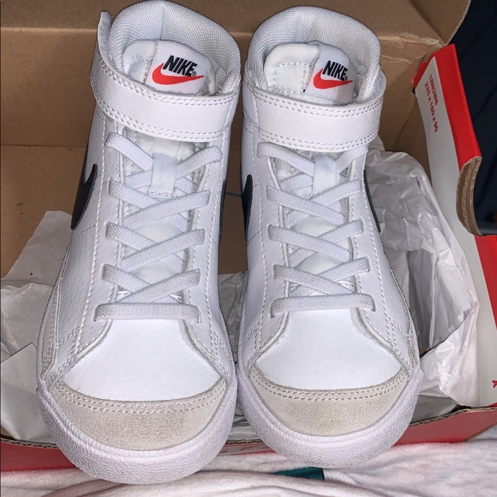 Nike blazors sz 11c
